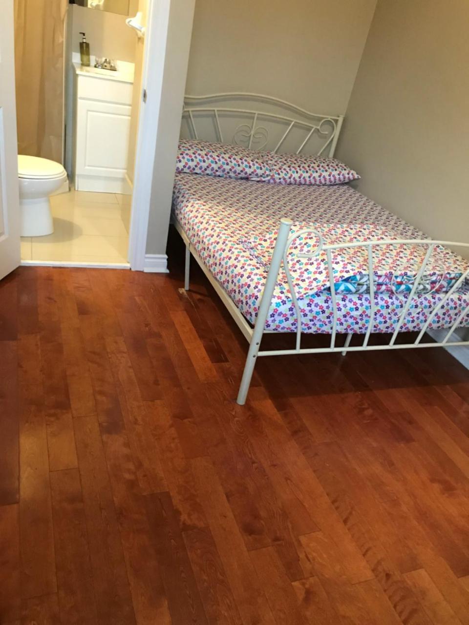 Convention Travelers Home 토론토 외부 사진